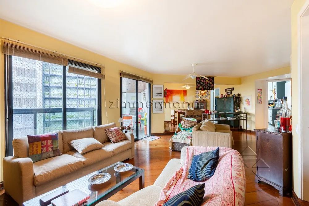 Apartamento, 3 quartos, 187 m² - Foto 2