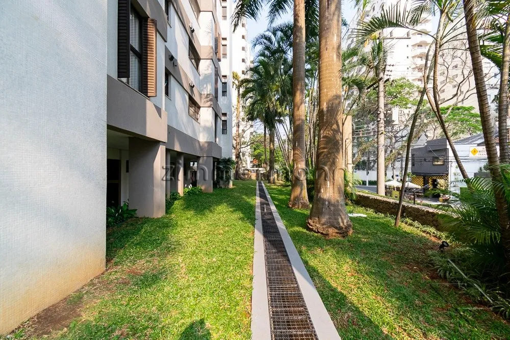 Cobertura, 3 quartos, 240 m² - Foto 8