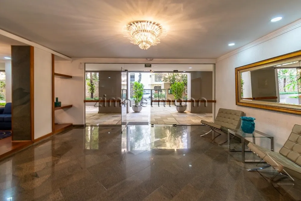 Cobertura, 3 quartos, 240 m² - Foto 11