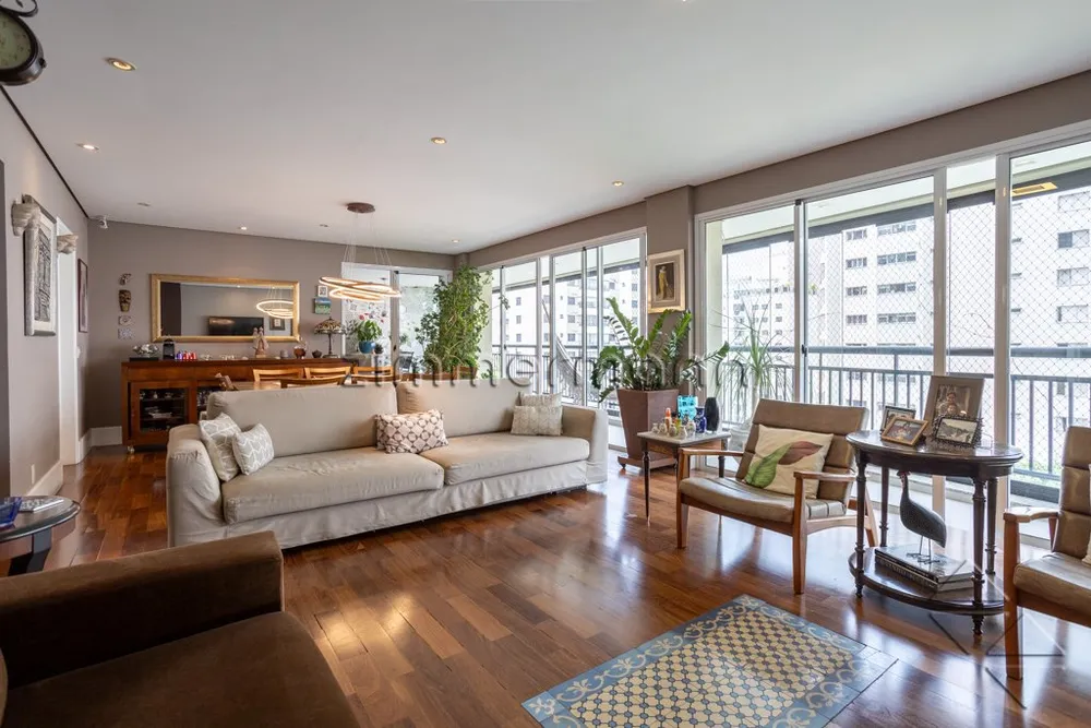 Apartamento, 4 quartos, 221 m² - Foto 2