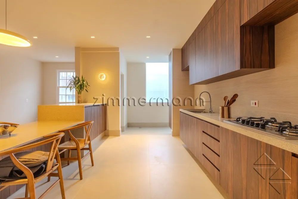 Apartamento, 3 quartos, 135 m² - Foto 2