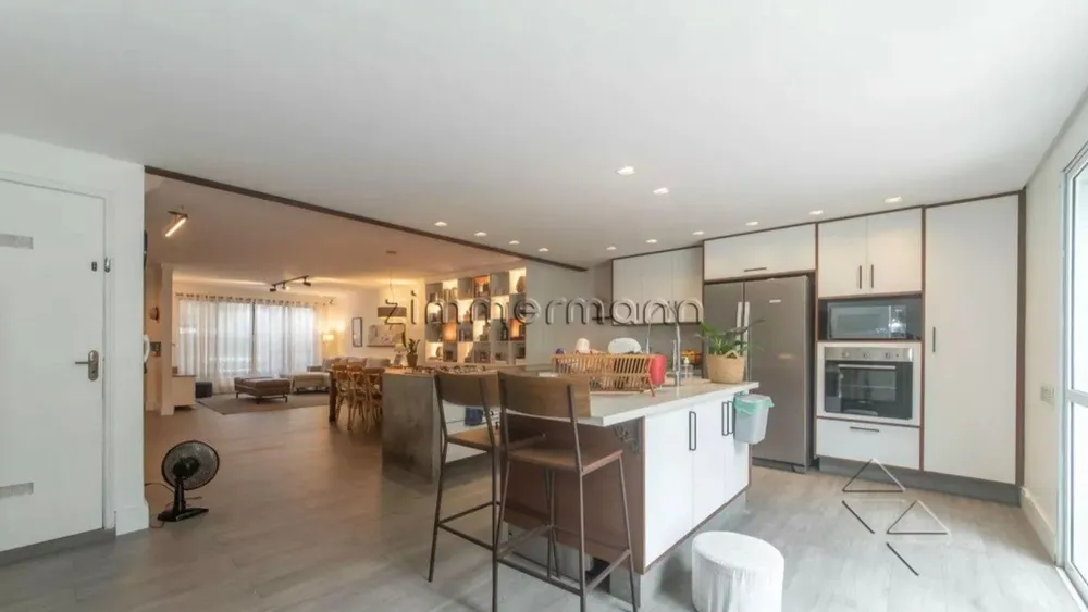 Casa, 4 quartos, 280 m² - Foto 1