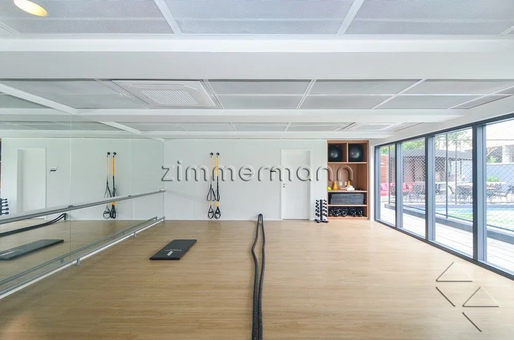 Apartamento, 3 quartos, 196 m² - Foto 2
