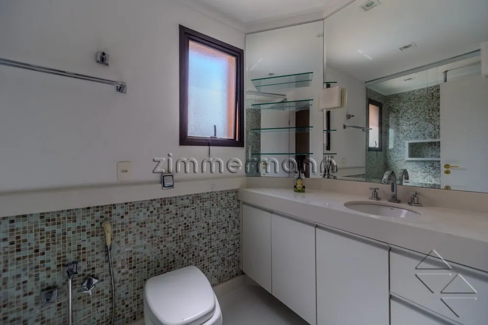 Apartamento, 3 quartos, 177 m² - Foto 2