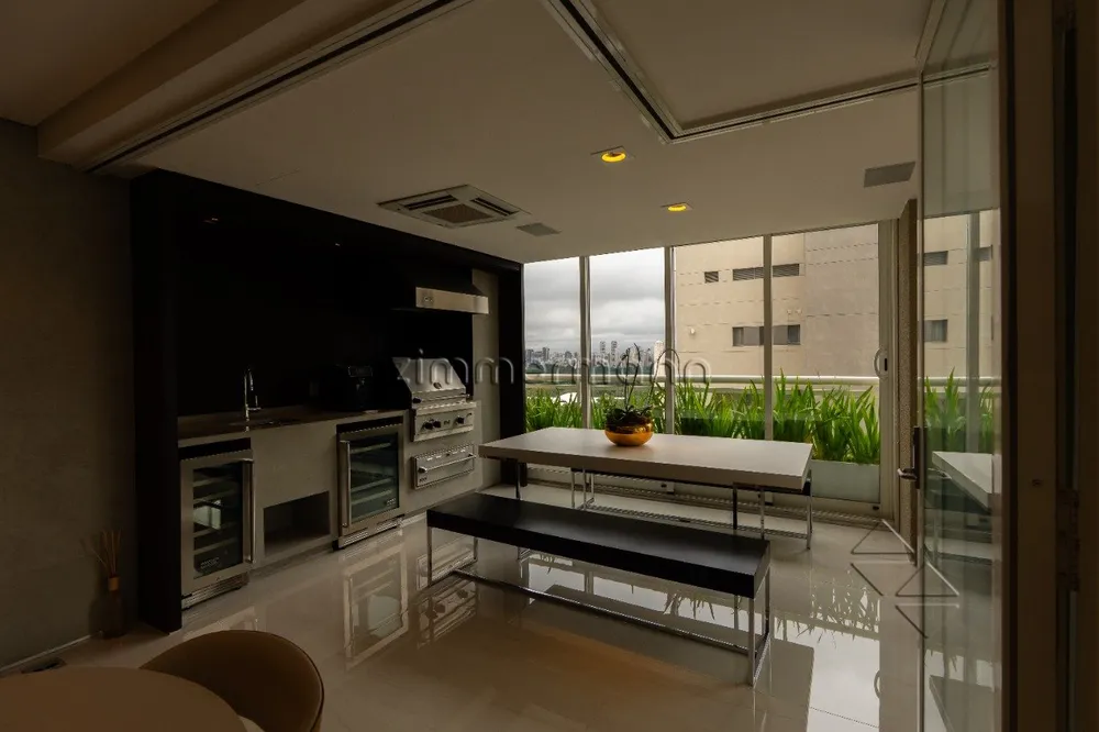 Apartamento, 3 quartos, 365 m² - Foto 1