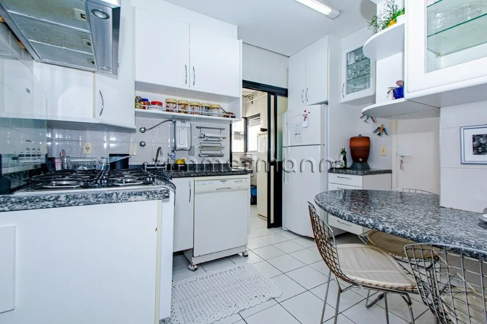 Cobertura, 3 quartos, 210 m² - Foto 4