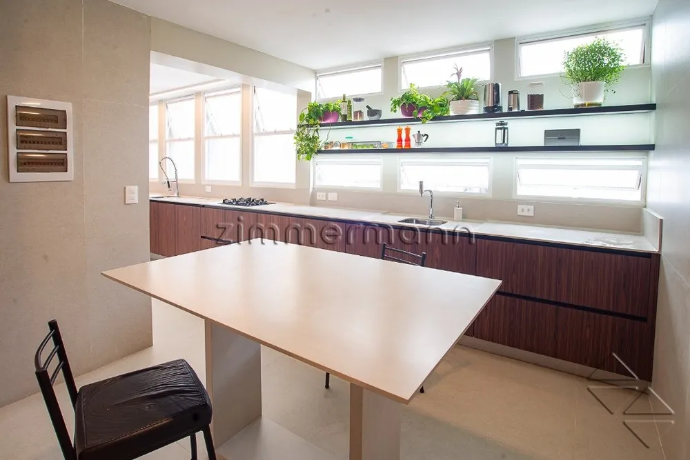 Apartamento, 3 quartos, 226 m² - Foto 3