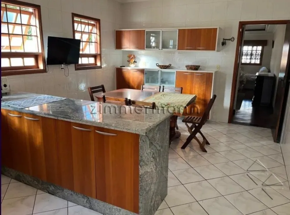 Casa, 3 quartos, 254 m² - Foto 9