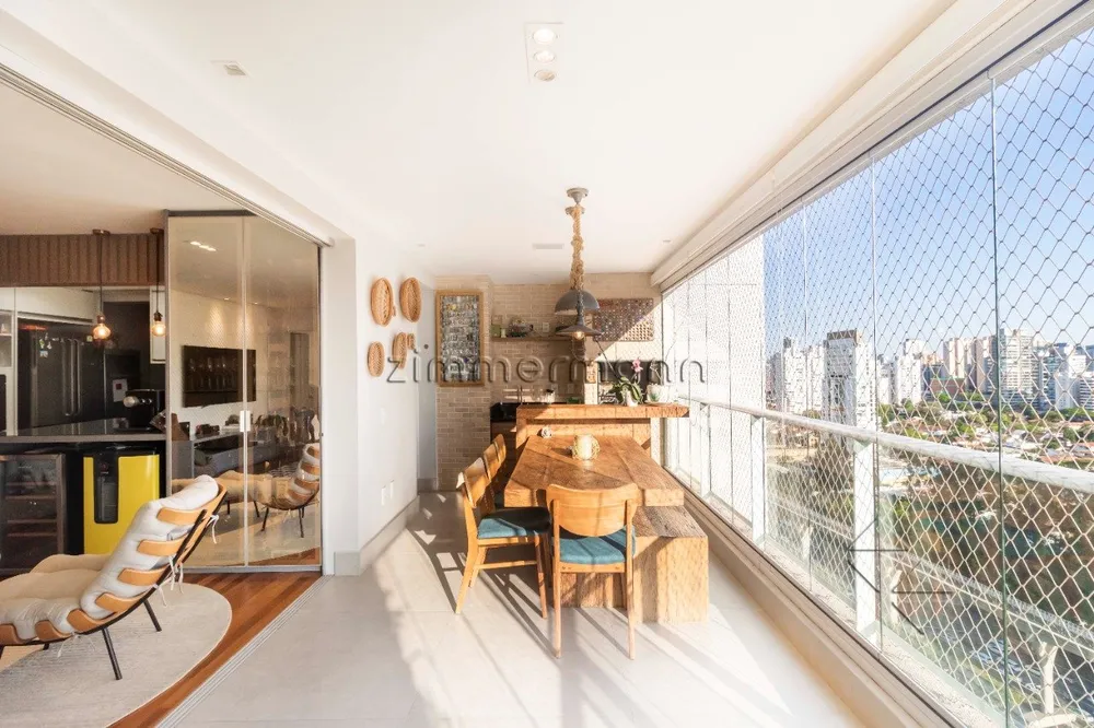 Apartamento, 3 quartos, 134 m² - Foto 2