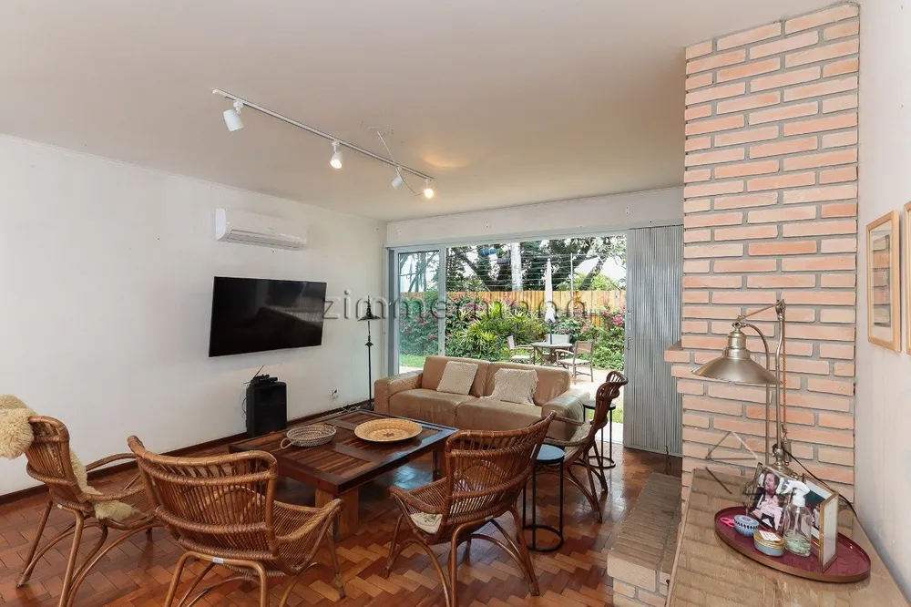 Casa, 4 quartos, 184 m² - Foto 1