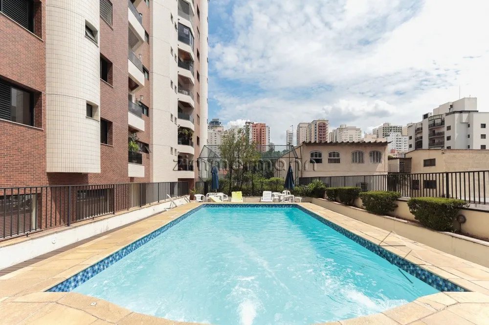 Apartamento, 3 quartos, 140 m² - Foto 1