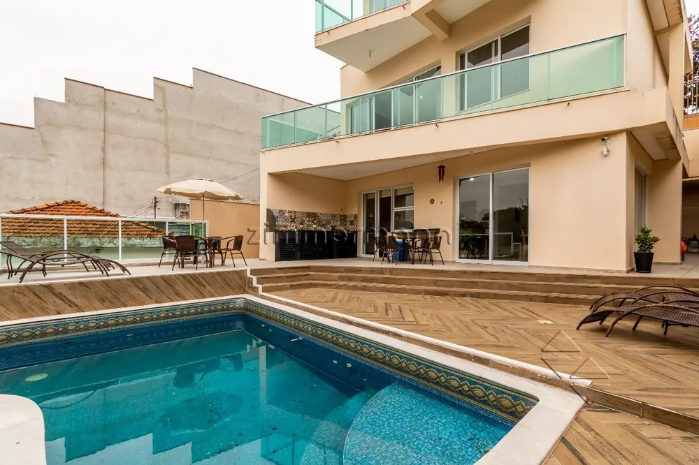 Casa, 3 quartos, 381 m² - Foto 1
