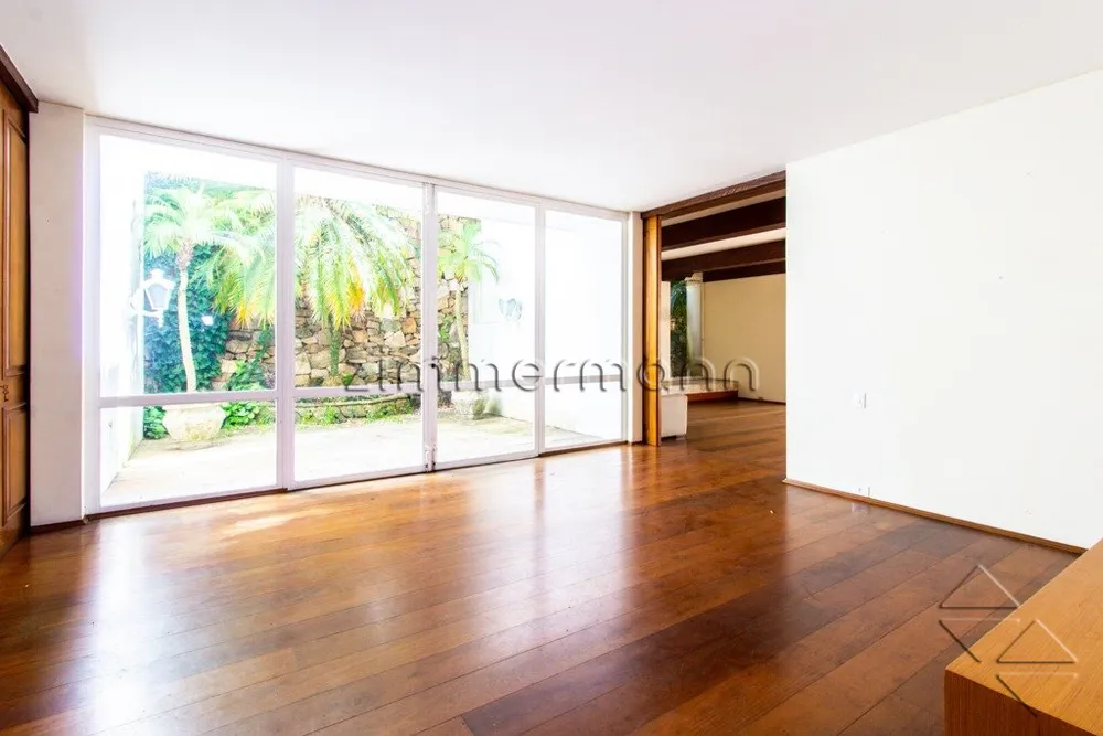 Casa, 4 quartos, 500 m² - Foto 1