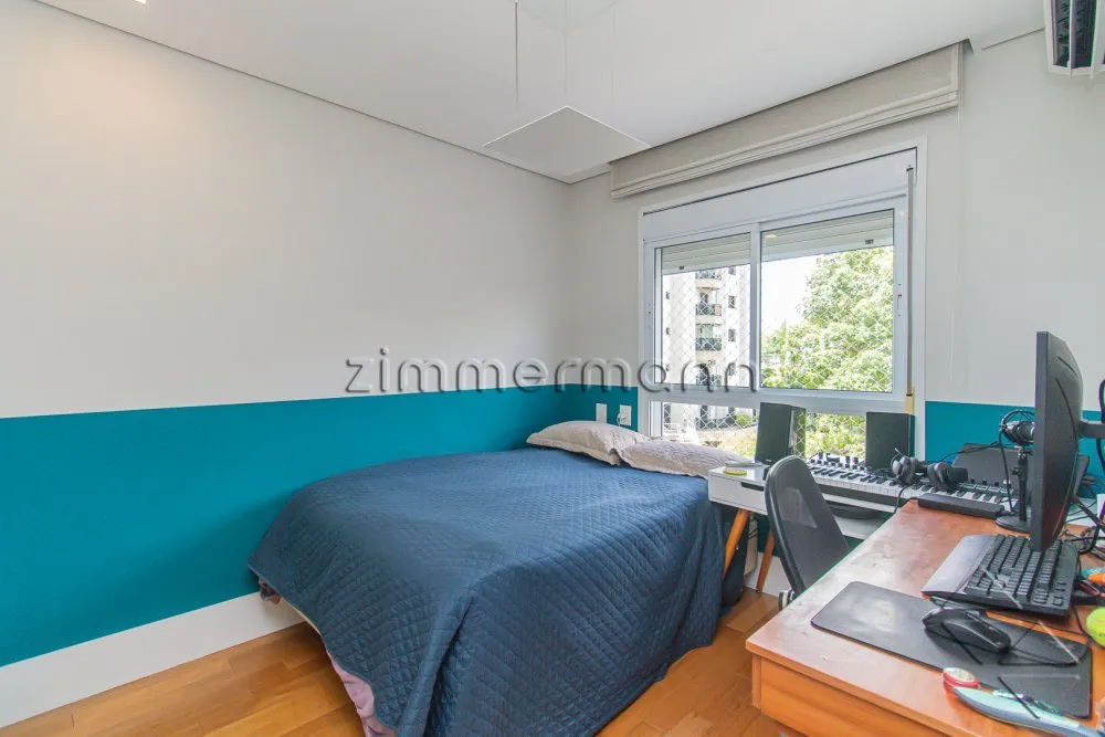 Apartamento, 3 quartos, 220 m² - Foto 1