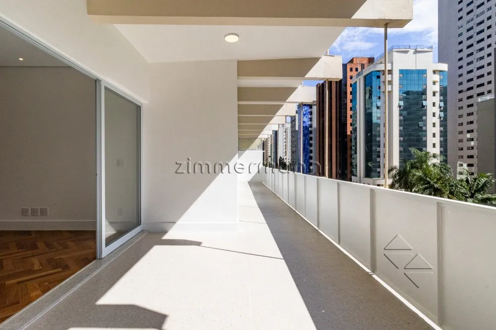 Apartamento, 3 quartos, 202 m² - Foto 1