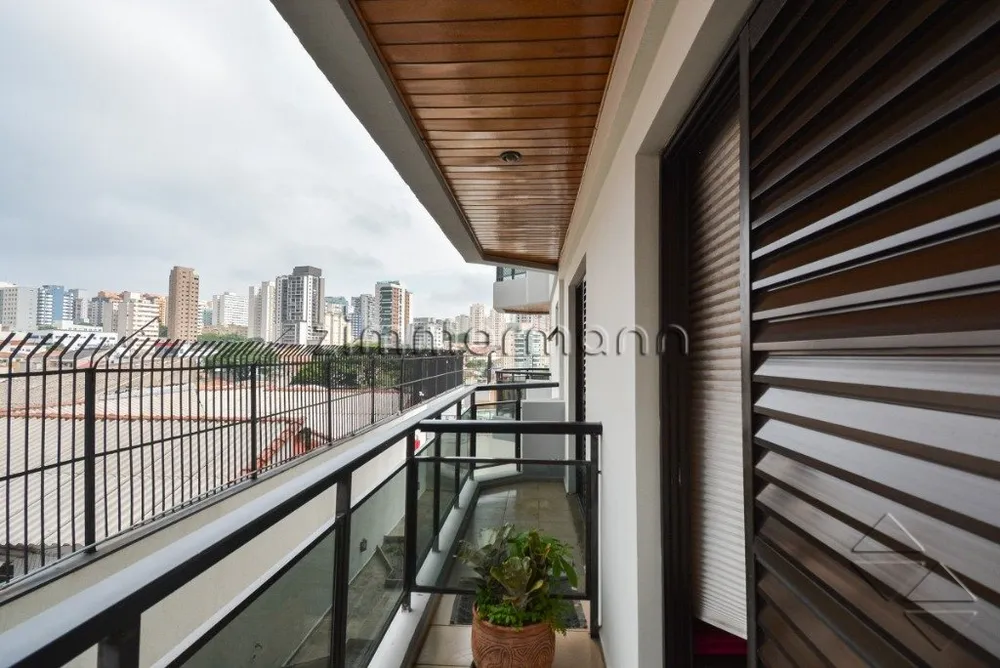 Apartamento, 3 quartos, 144 m² - Foto 2
