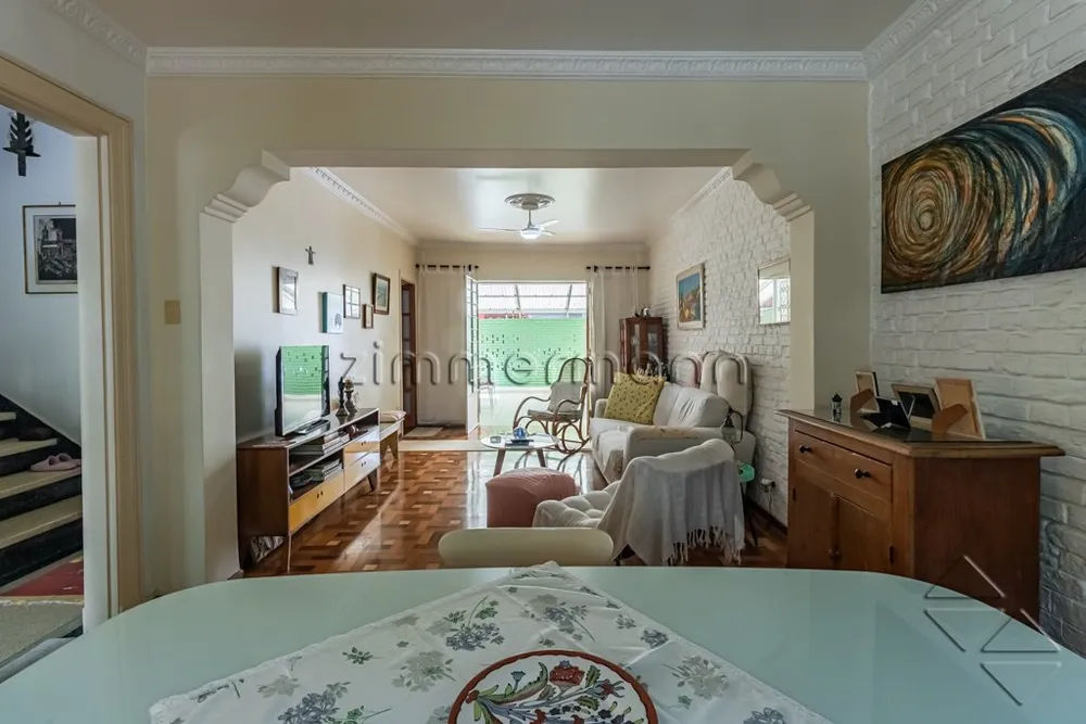 Casa, 3 quartos, 190 m² - Foto 1