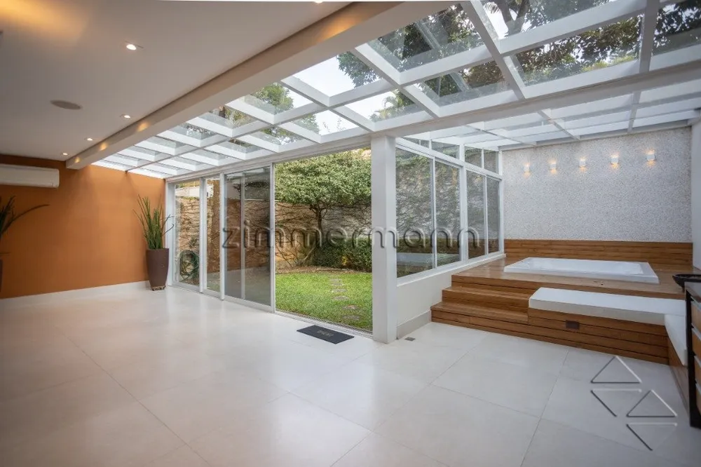 Casa, 3 quartos, 338 m² - Foto 1