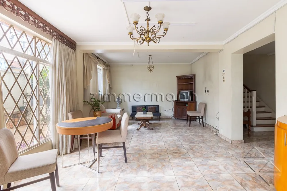 Casa, 4 quartos, 178 m² - Foto 2