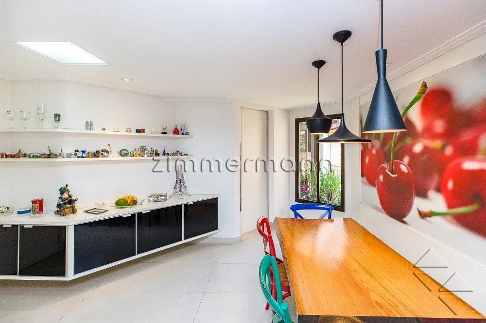 Apartamento, 4 quartos, 217 m² - Foto 1