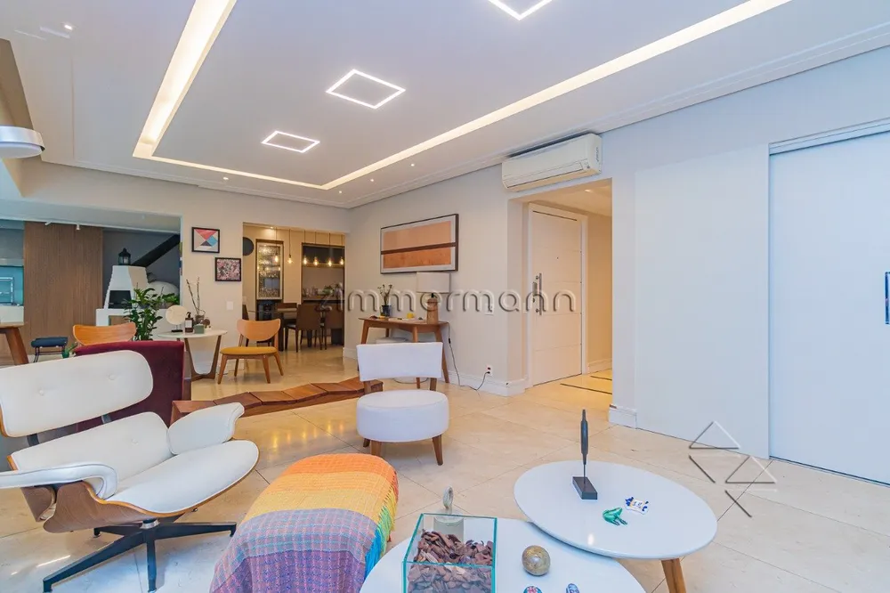 Apartamento, 3 quartos, 207 m² - Foto 2