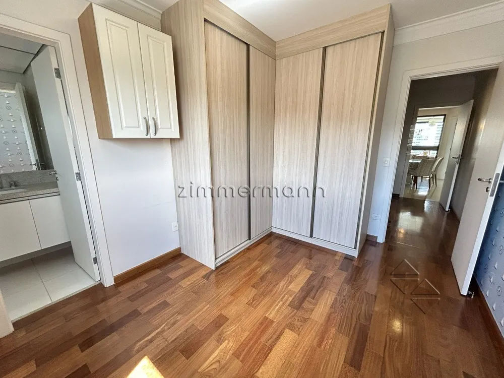 Apartamento, 3 quartos, 220 m² - Foto 2