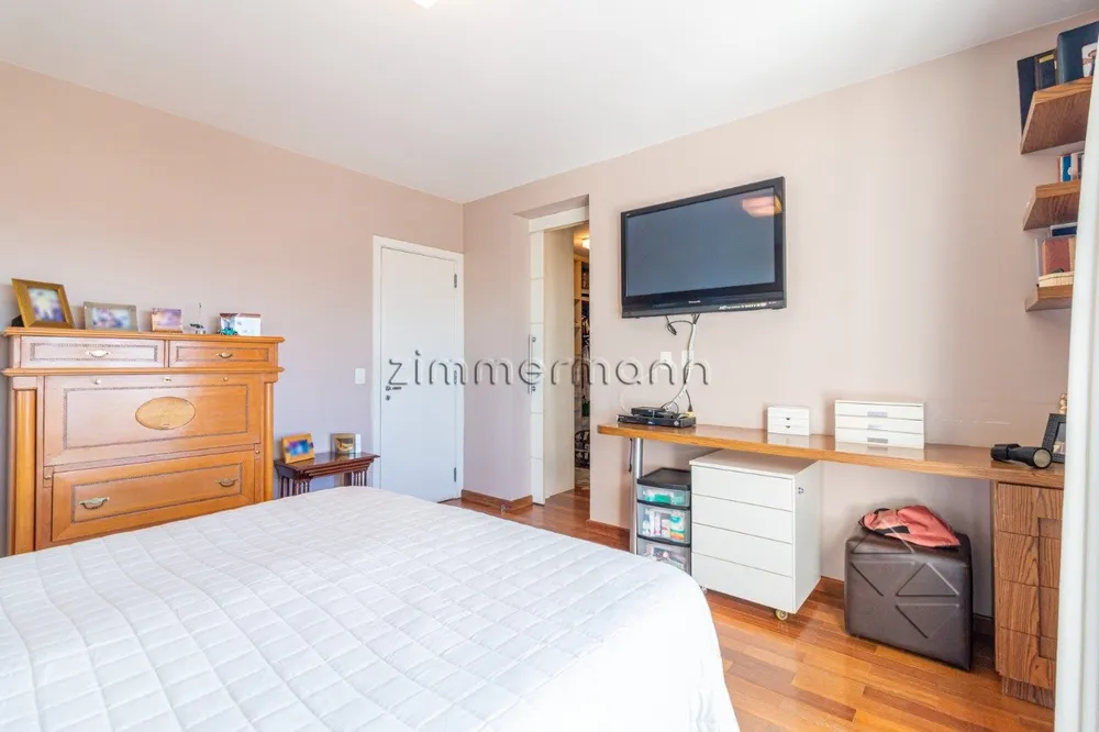 Apartamento, 4 quartos, 258 m² - Foto 2