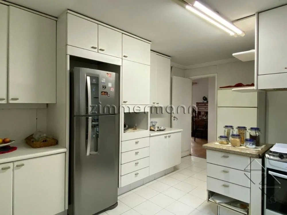 Cobertura, 3 quartos, 219 m² - Foto 1