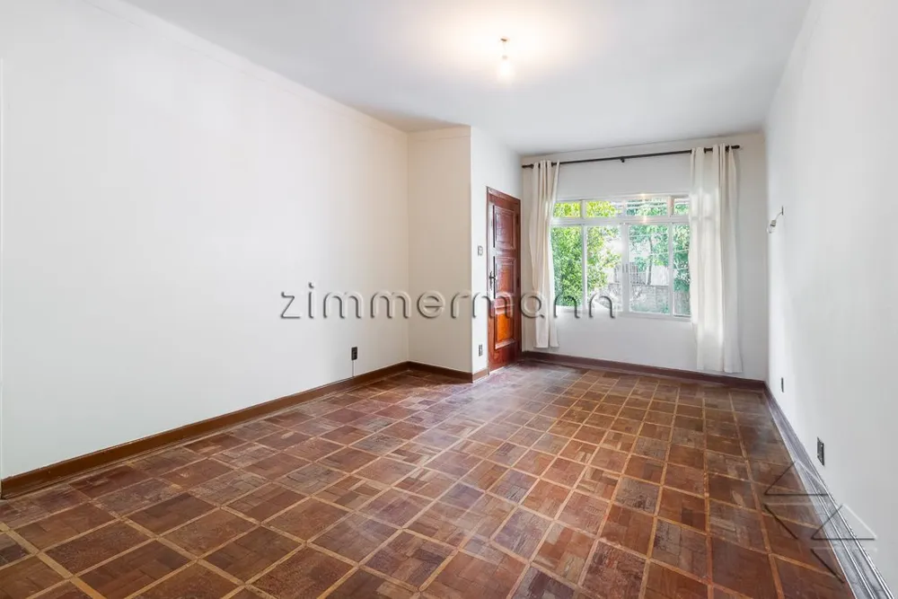 Casa, 3 quartos, 218 m² - Foto 2