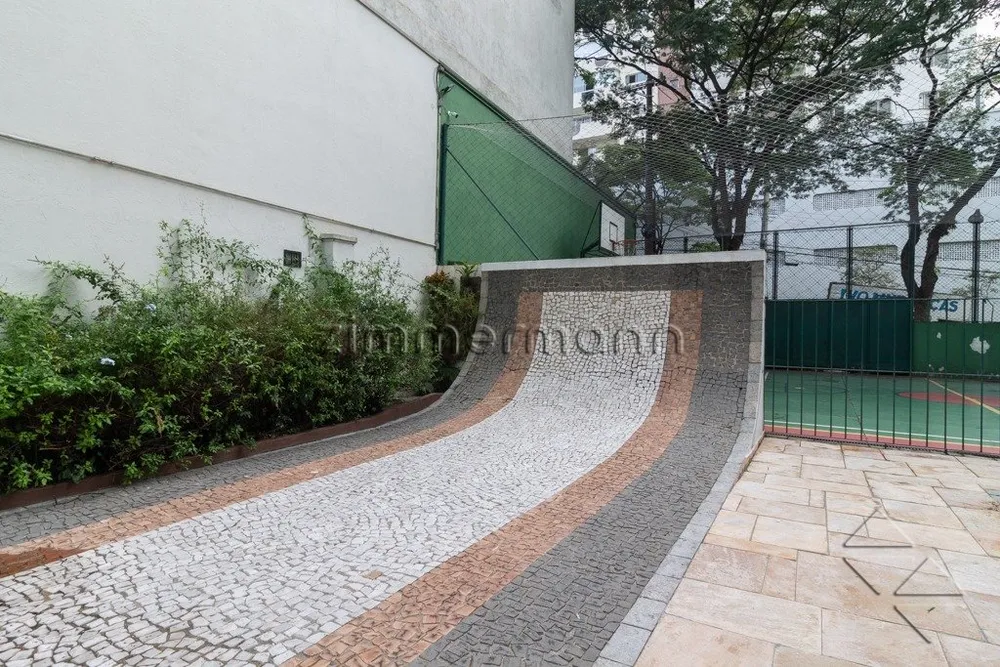 Loteamento e Condomínio - Foto 1
