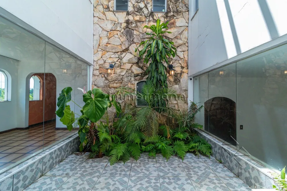 Casa, 4 quartos, 327 m² - Foto 3