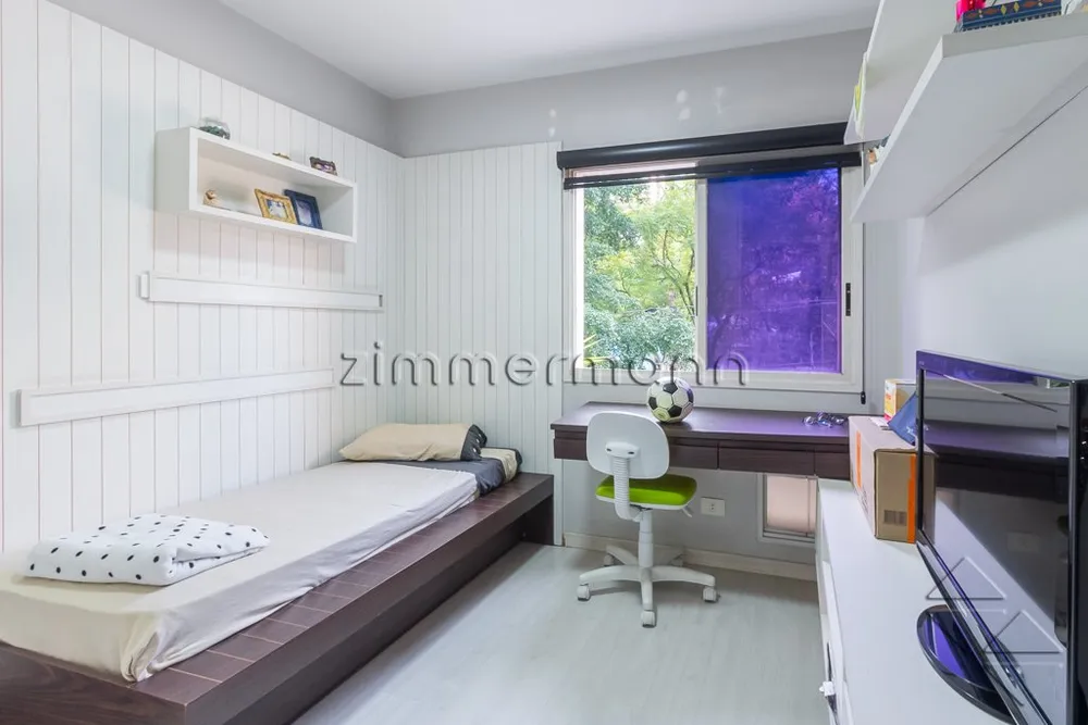 Apartamento, 3 quartos, 158 m² - Foto 2