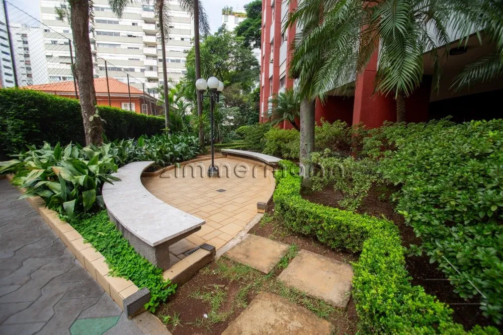 Loteamento e Condomínio, 240 m² - Foto 1