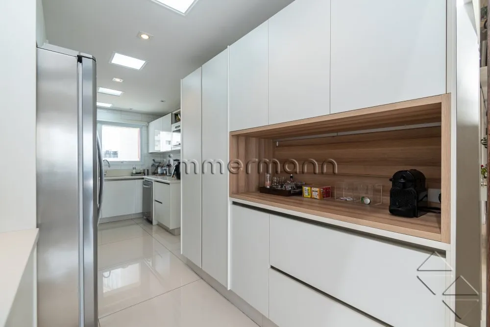 Apartamento, 3 quartos, 190 m² - Foto 1