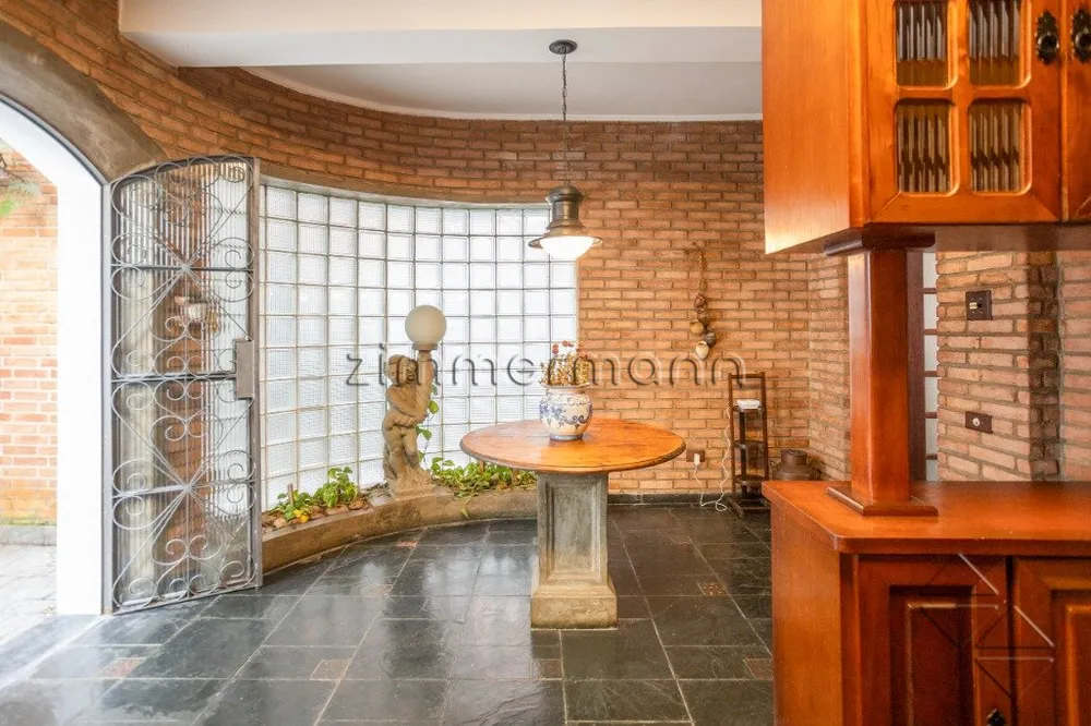 Casa, 3 quartos, 242 m² - Foto 5