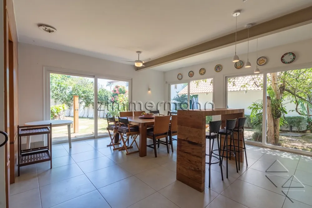 Casa, 4 quartos, 580 m² - Foto 1