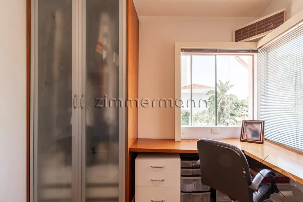 Casa, 3 quartos, 552 m² - Foto 1