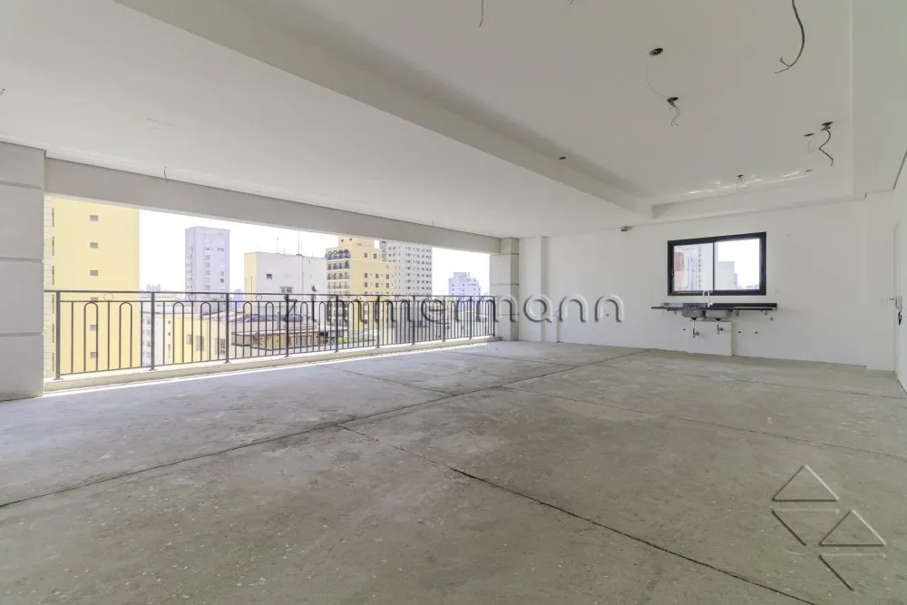 Apartamento, 3 quartos, 201 m² - Foto 1