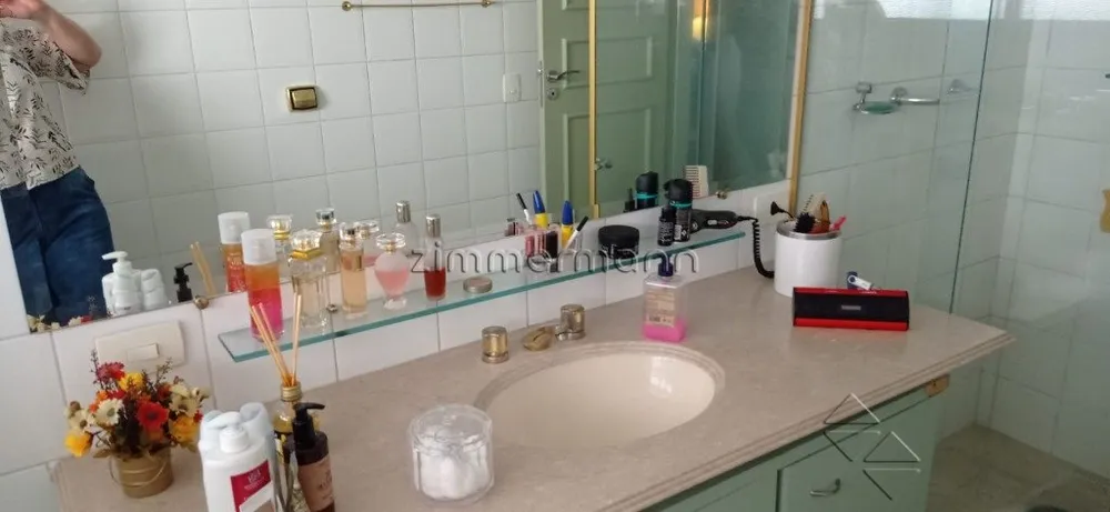 Apartamento, 3 quartos, 200 m² - Foto 1