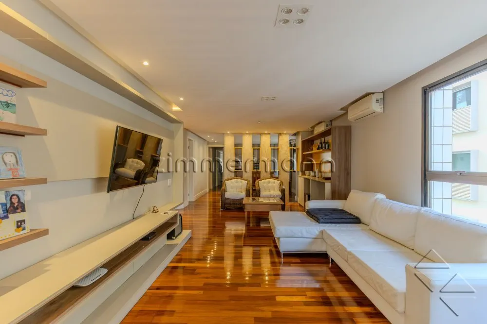 Apartamento, 4 quartos, 154 m² - Foto 2