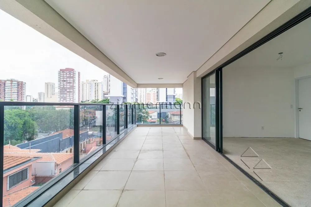 Apartamento, 3 quartos, 151 m² - Foto 1