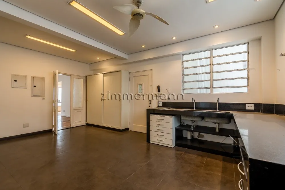 Apartamento, 3 quartos, 217 m² - Foto 4