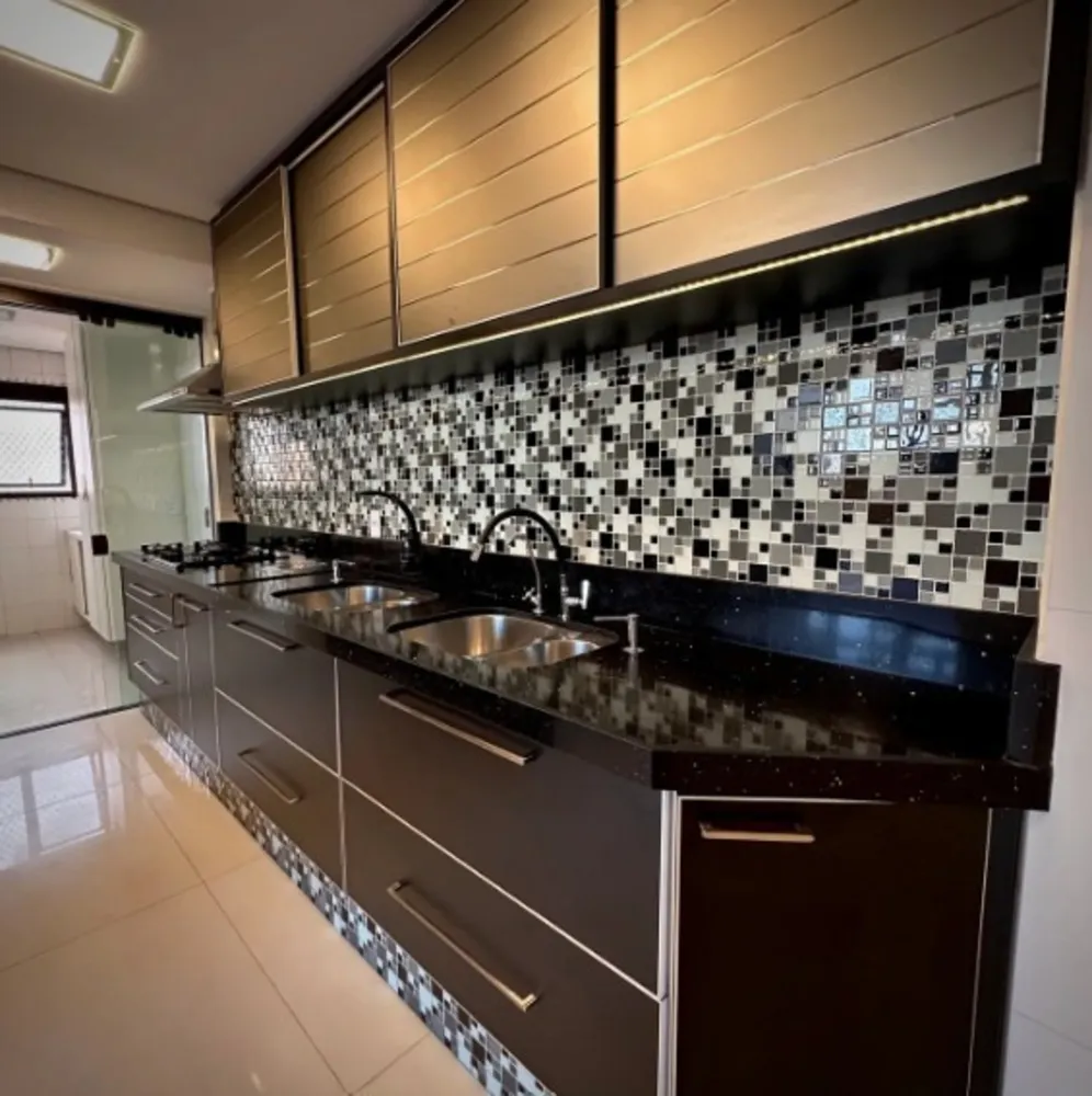 Cobertura, 4 quartos, 217 m² - Foto 5