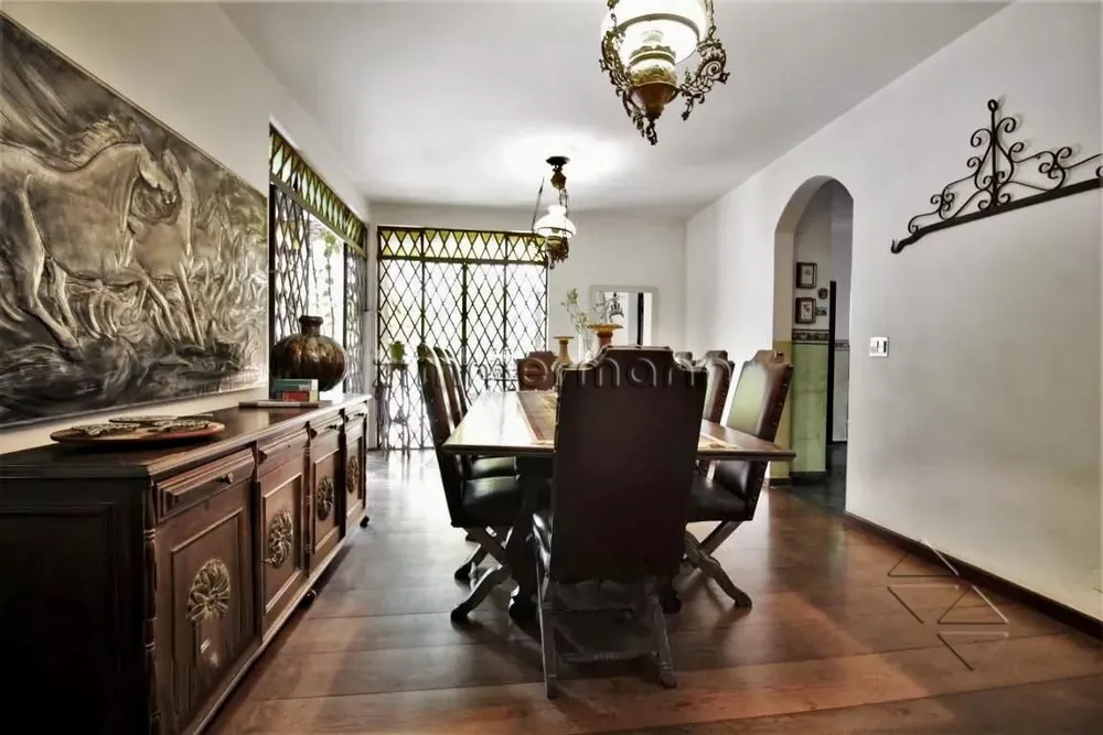Casa, 6 quartos, 600 m² - Foto 2