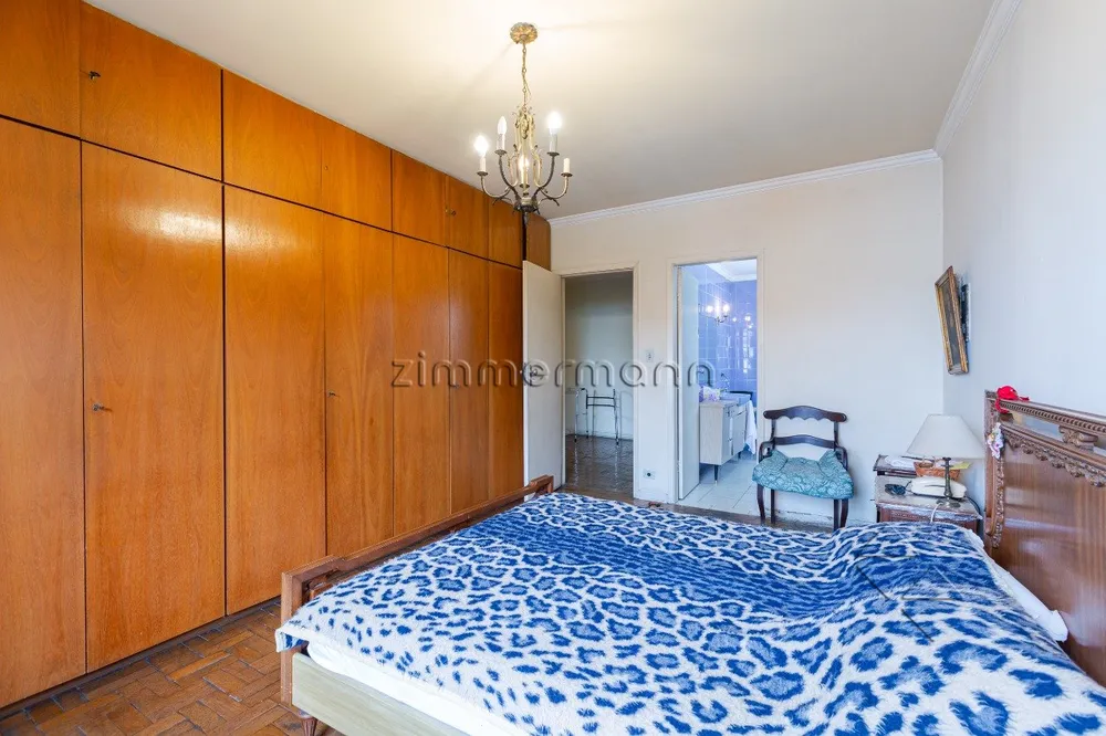 Casa, 4 quartos, 240 m² - Foto 9