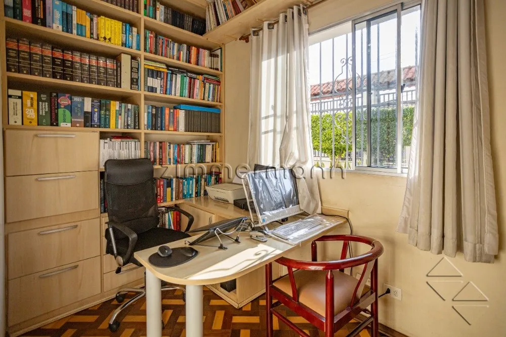 Casa, 4 quartos, 216 m² - Foto 1