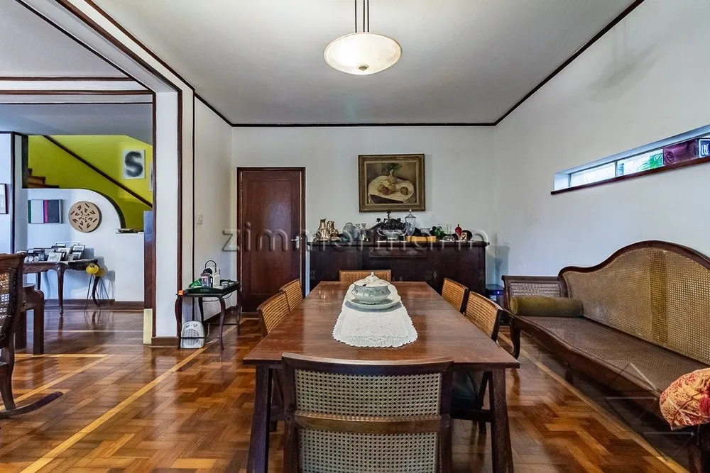 Casa, 4 quartos, 300 m² - Foto 1