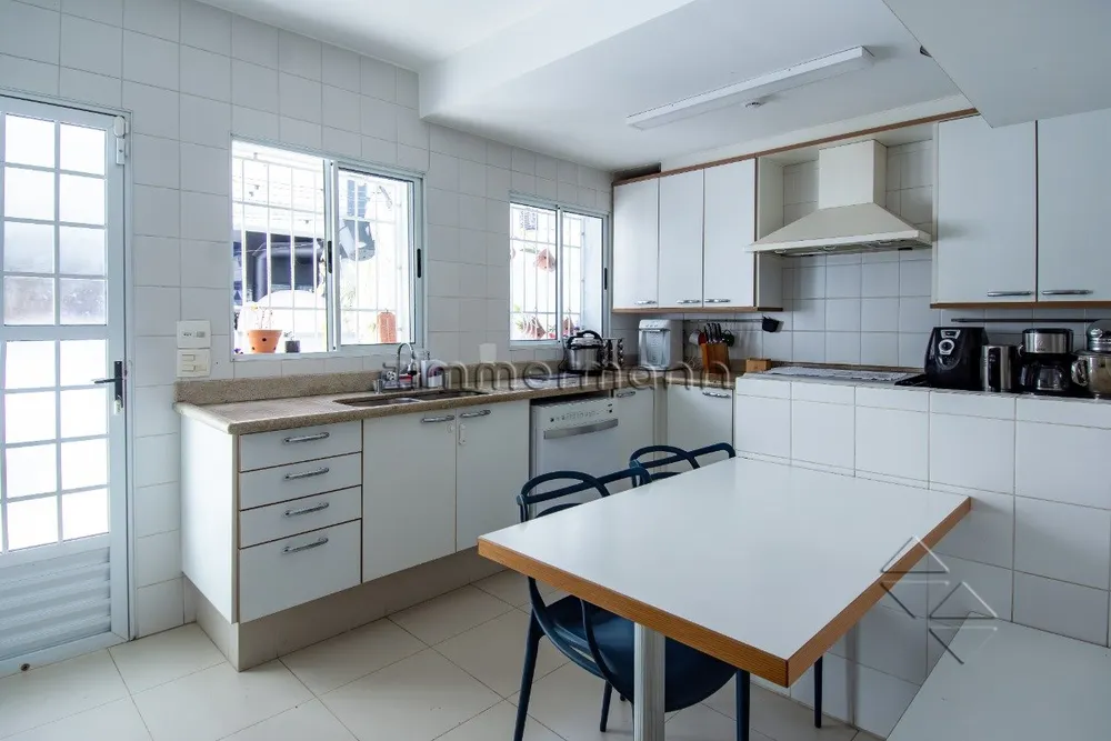 Casa, 3 quartos, 220 m² - Foto 12