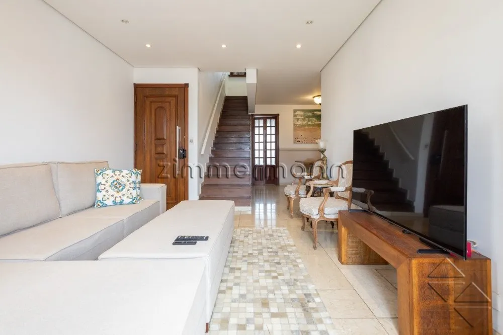 Cobertura, 3 quartos, 220 m² - Foto 3