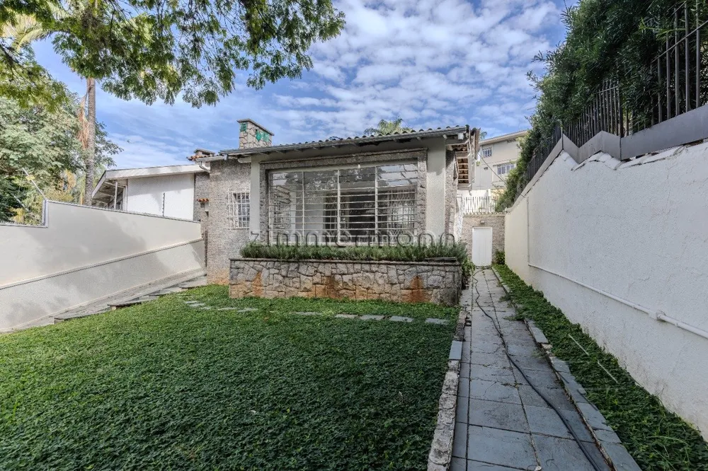 Casa, 5 quartos, 253 m² - Foto 3
